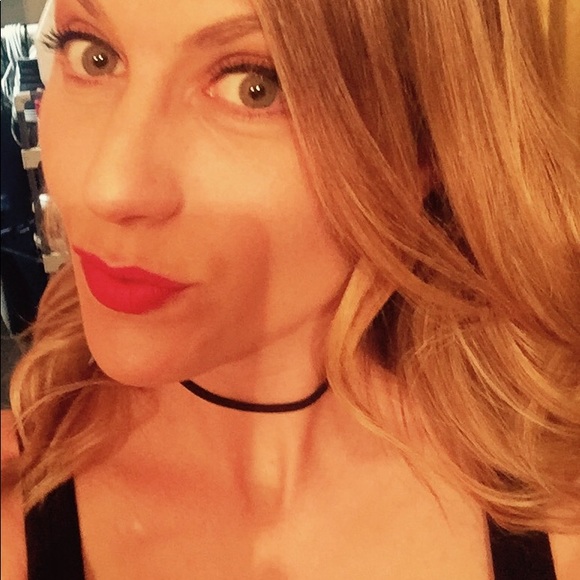 Meet your Posher, Clara - Picture 2 of 2